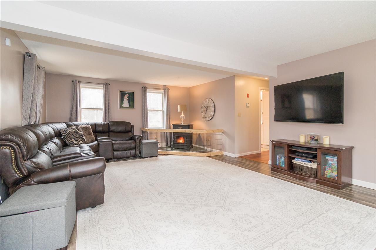 425 Lane Road Chester, NH 03036 - Photo 11 of 32 Gallery Image 11