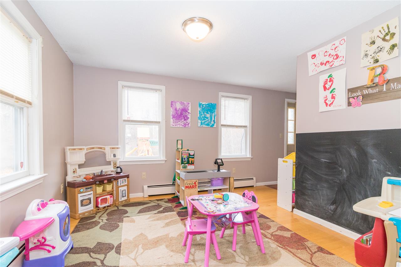 425 Lane Road Chester, NH 03036 - Photo 26 of 32 Gallery Image 26