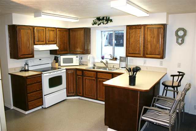 1424 South Progress Road Spokane Valley, WA 99037 - Photo 3 of 9