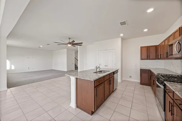$2,950 | 25619 Cartington Lane, Katy, TX 77493