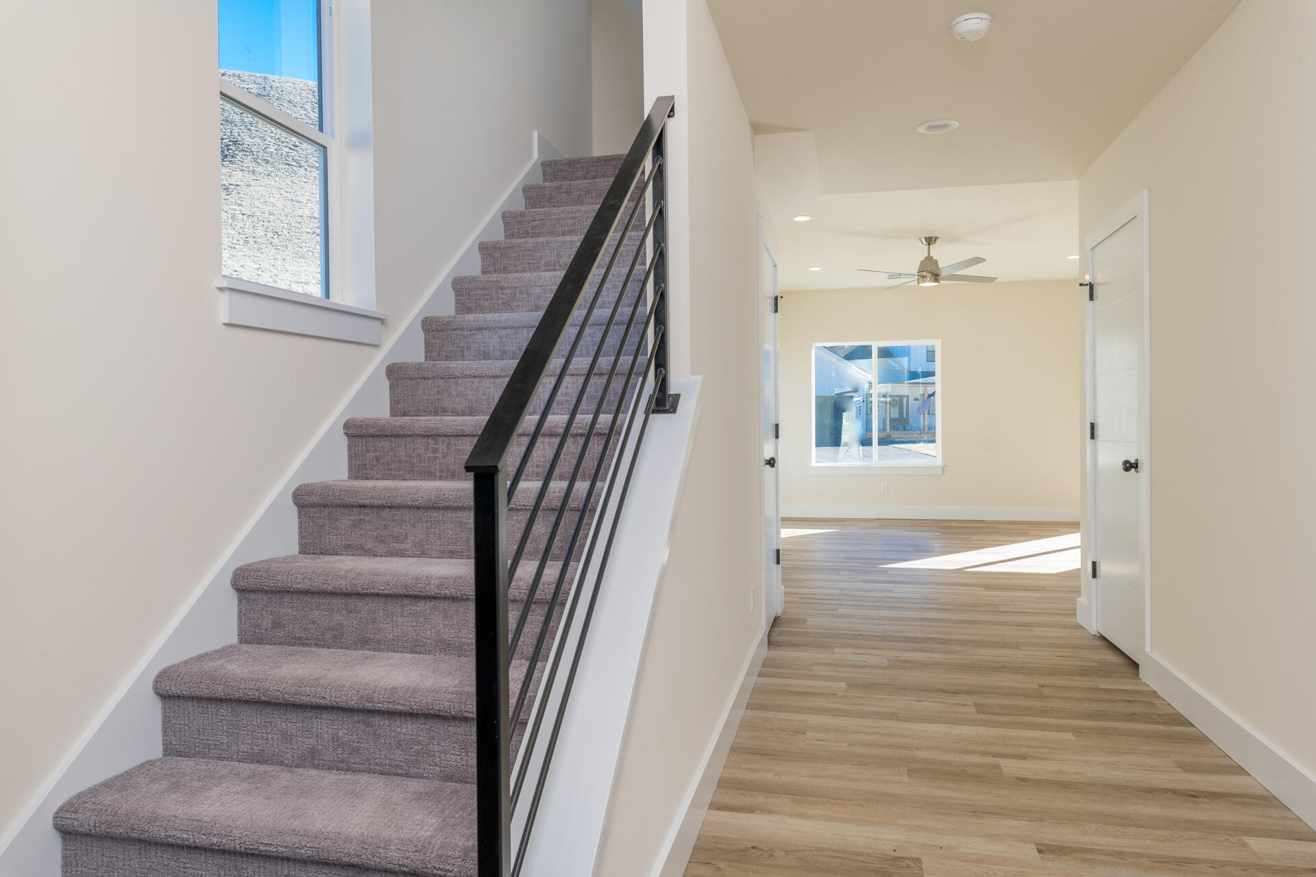 136 Cowcatcher Loop Bellevue, ID 83313 - Photo 3 of 17 Entry