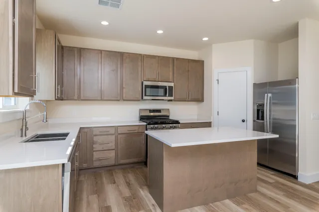 $950,000 | 136 Cowcatcher Loop, Bellevue, ID 83313