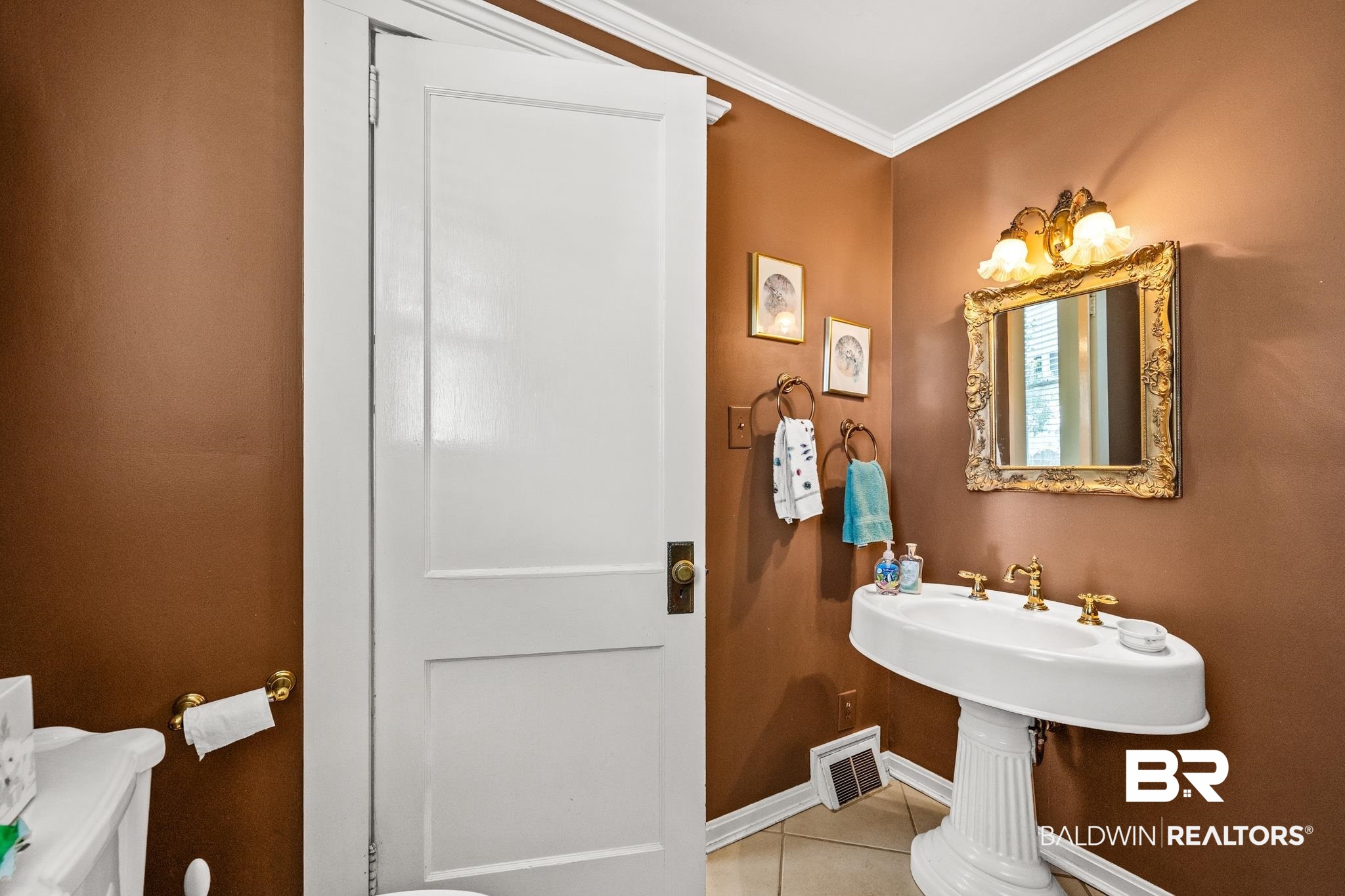 13 North Monterey Street Mobile, AL 36604 - Photo 17 of 48