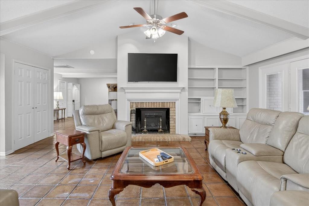 3909 Old Mill Road Waco, TX 76710 - Photo 7 of 37