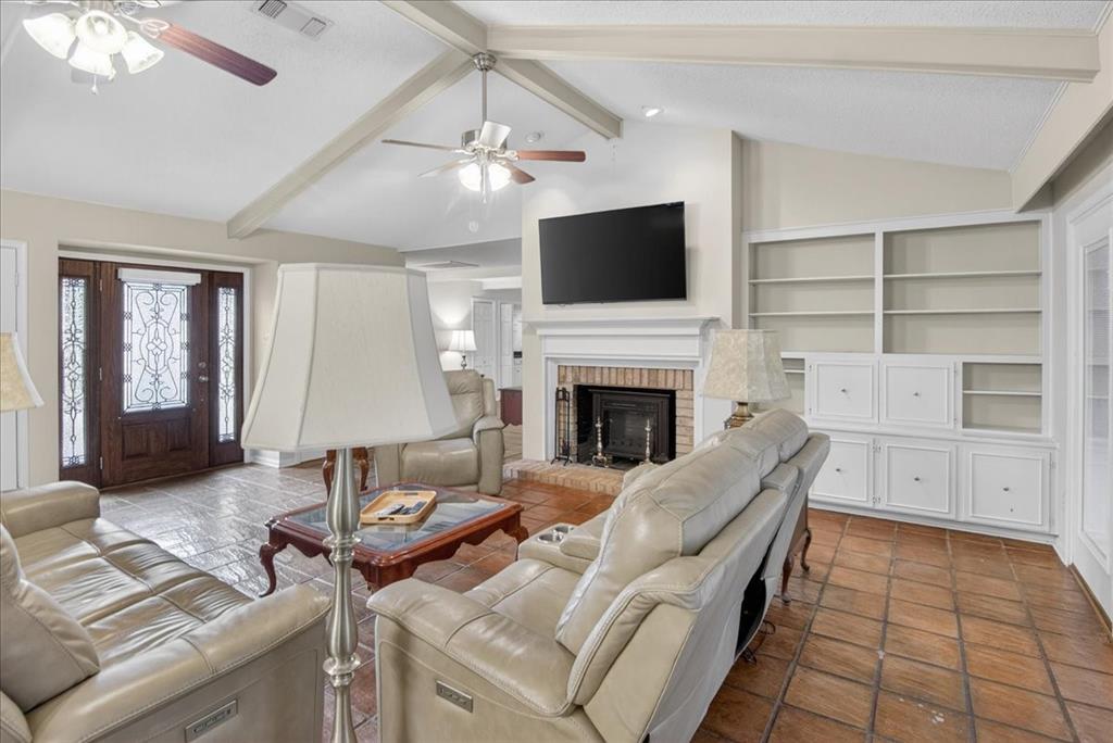 3909 Old Mill Road Waco, TX 76710 - Photo 8 of 37