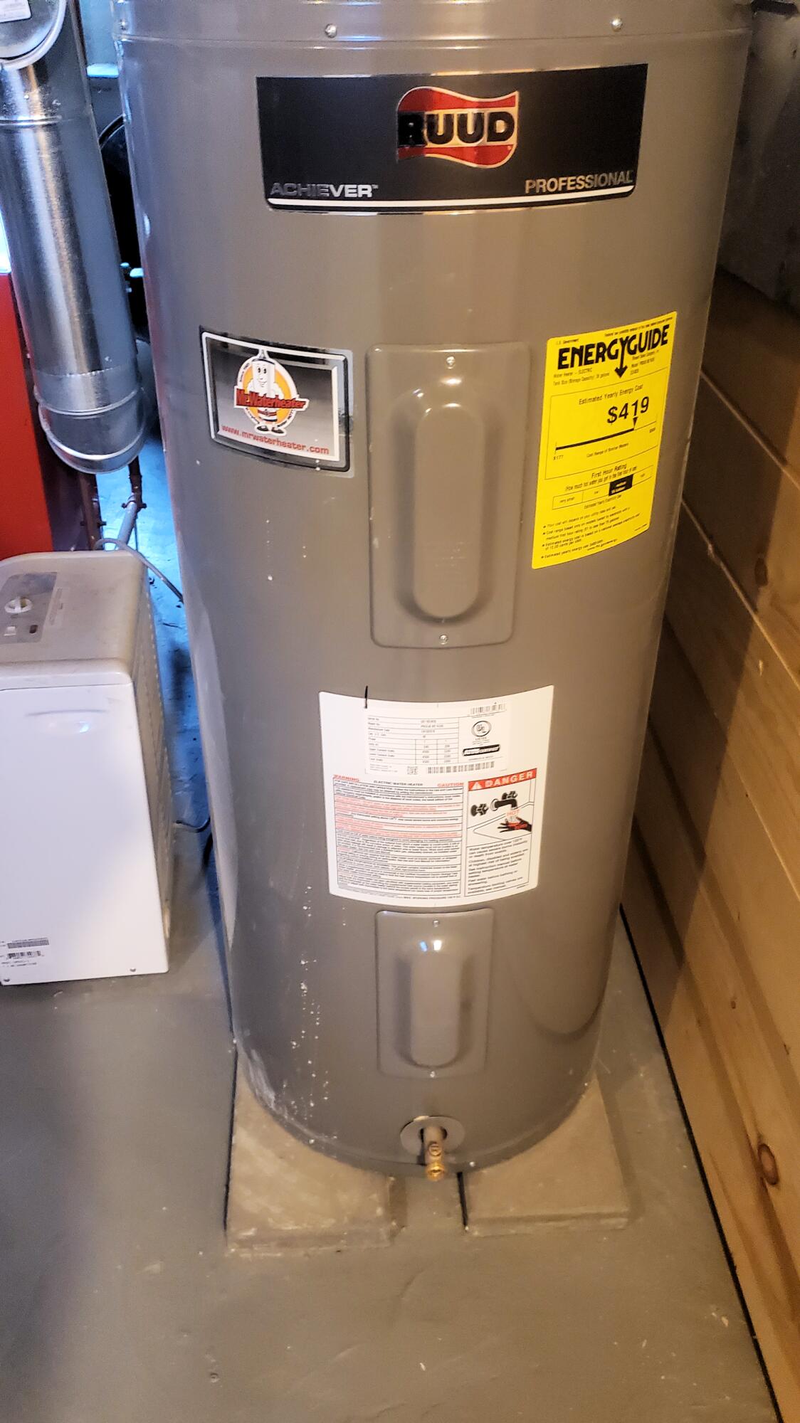 258 Norway Road Bangor, ME 04401 - Photo 33 of 37 Hot Water