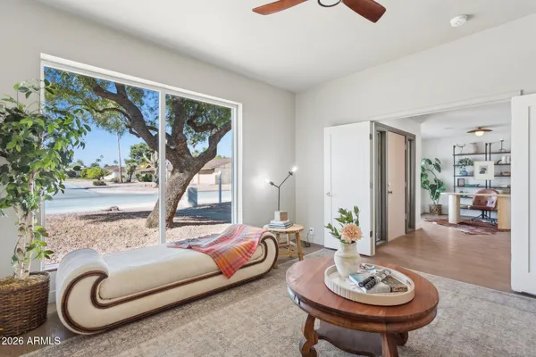 $1,145,000 | 11049 North 44th Street, Phoenix, AZ 85028