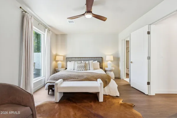 $1,145,000 | 11049 North 44th Street, Phoenix, AZ 85028