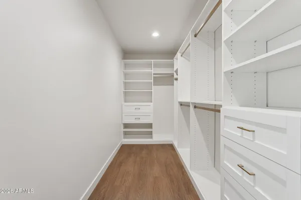 $1,145,000 | 11049 North 44th Street, Phoenix, AZ 85028