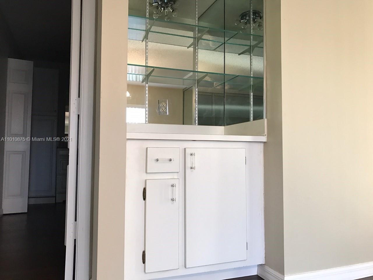 21820 Cypress Circle, Unit 25A Boca Raton, FL 33433 - Photo 5 of 14