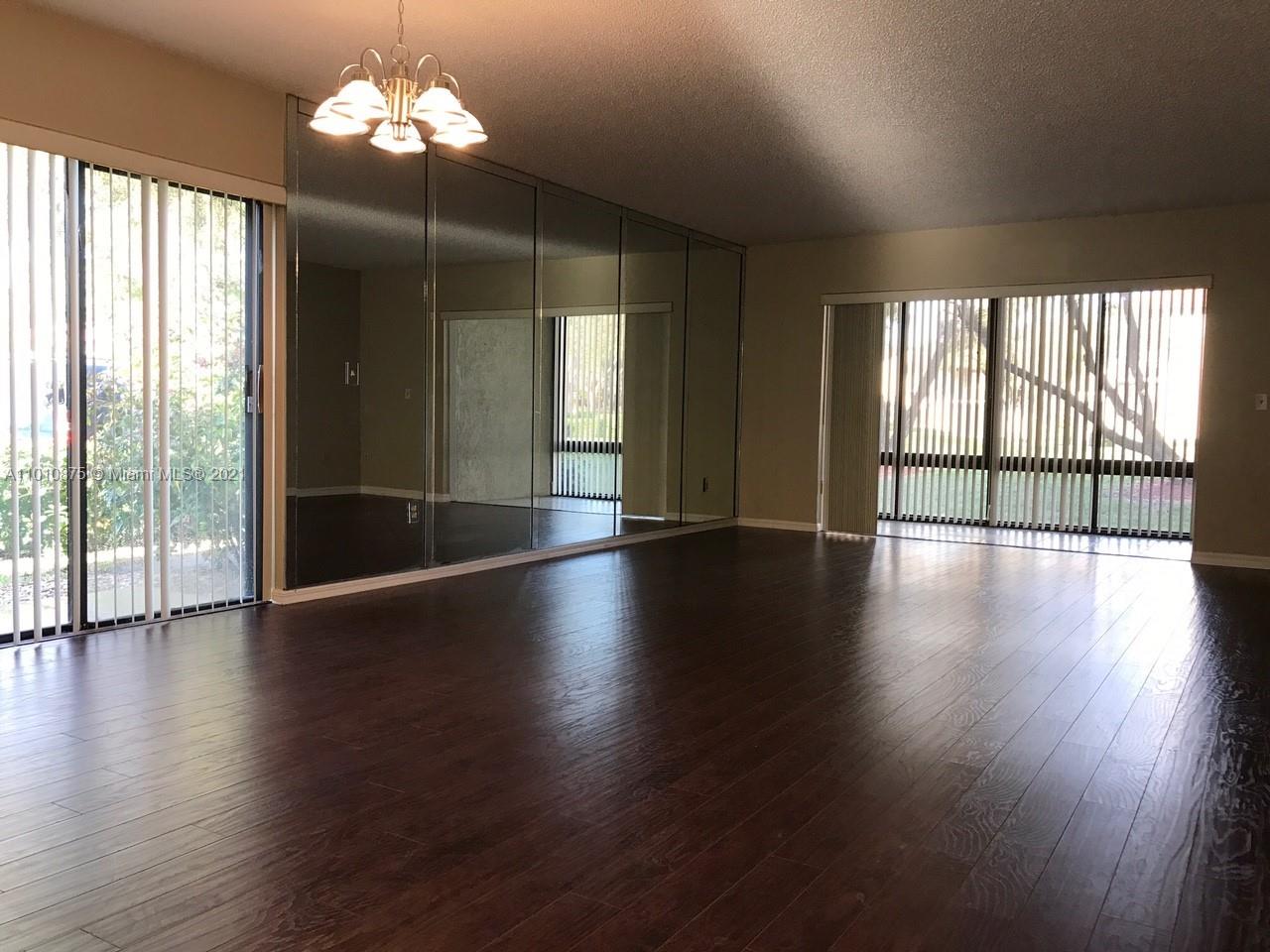 21820 Cypress Circle, Unit 25A Boca Raton, FL 33433 - Photo 6 of 14