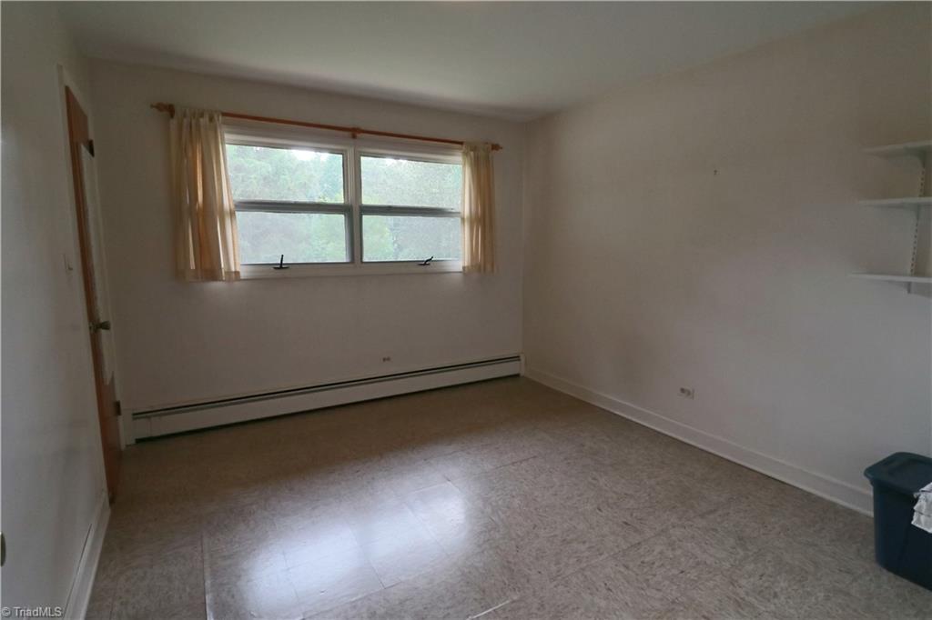 3365 Wallburg-High Point Road High Point, NC 27265 - Photo 13 of 22 Gallery Image 13