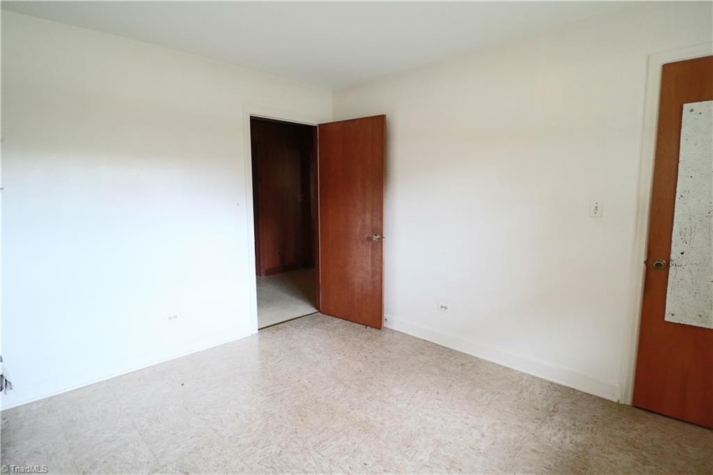 3365 Wallburg-High Point Road High Point, NC 27265 - Photo 14 of 22 Gallery Image 14