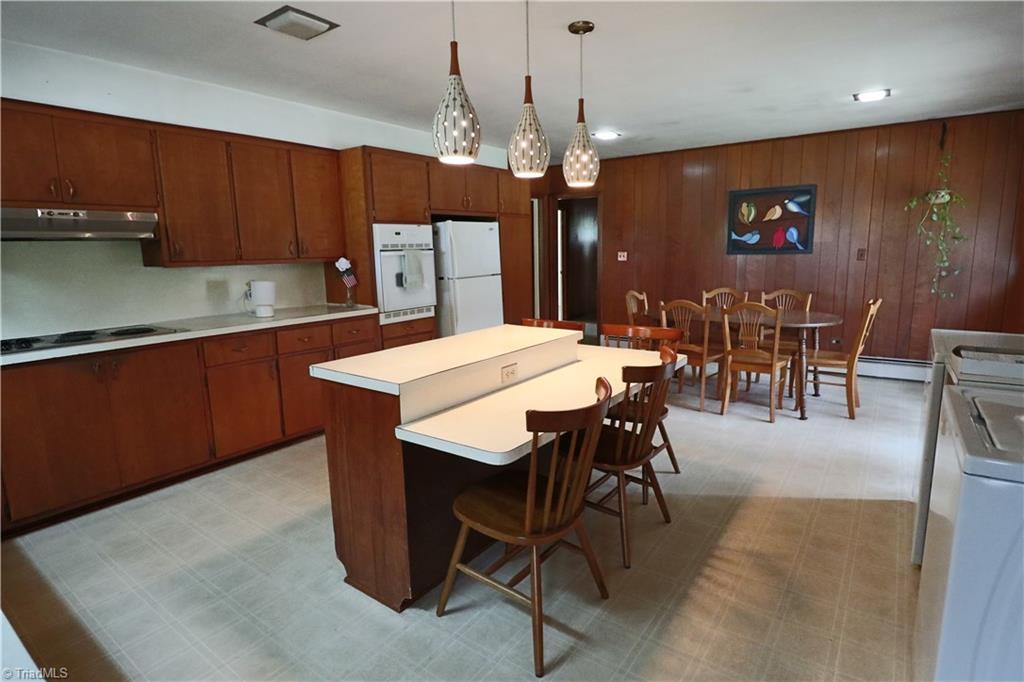 3365 Wallburg-High Point Road High Point, NC 27265 - Photo 7 of 22 Gallery Image 7
