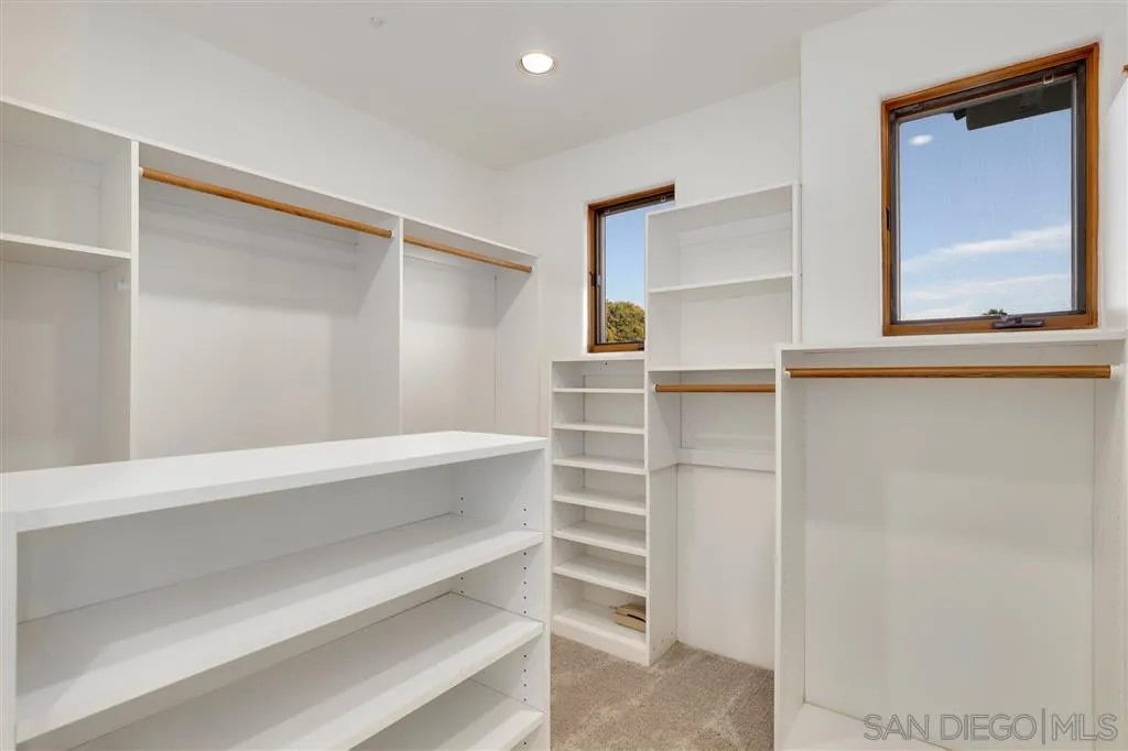 1119 Rancho Encinitas Drive Encinitas, CA 92024 - Photo 18 of 25 Gallery Image 18