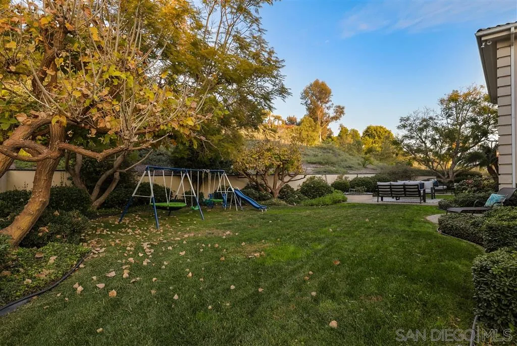 1119 Rancho Encinitas Drive Encinitas, CA 92024 - Photo 23 of 25 Gallery Image 23