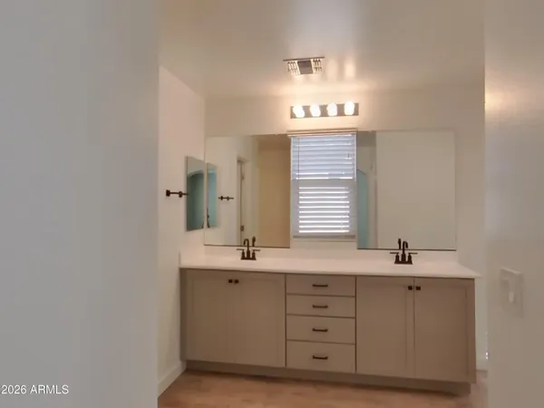 $2,599 | 4813 South Mole, Mesa, AZ 85212