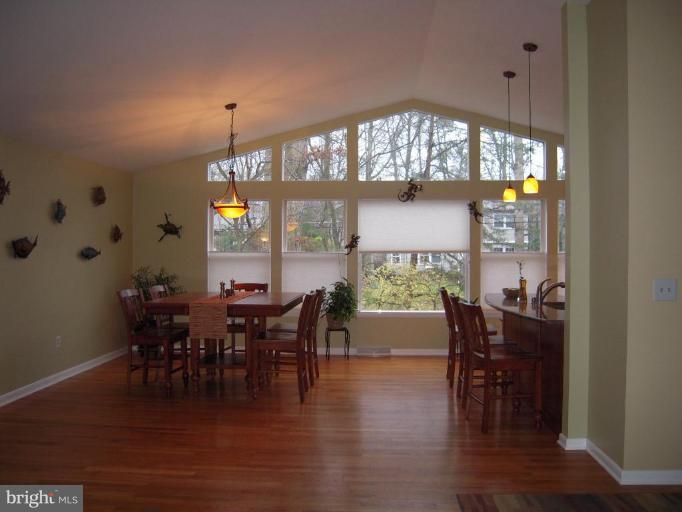 1022 Old Bay Ridge Road Annapolis, MD 21403 - Photo 12 of 30 Dining Area