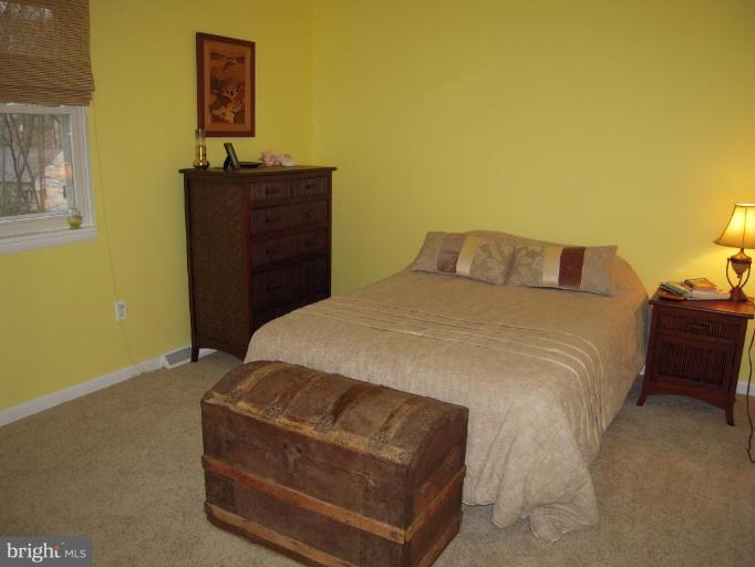 1022 Old Bay Ridge Road Annapolis, MD 21403 - Photo 21 of 30 Bedroom #2