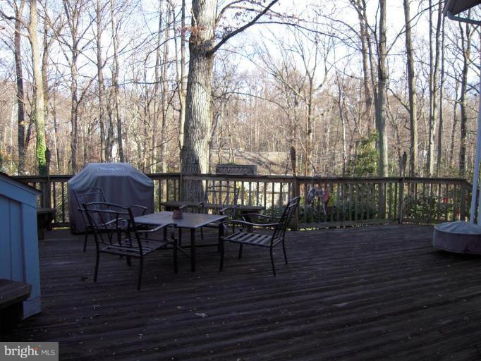 1022 Old Bay Ridge Road Annapolis, MD 21403 - Photo 30 of 30 Deck
