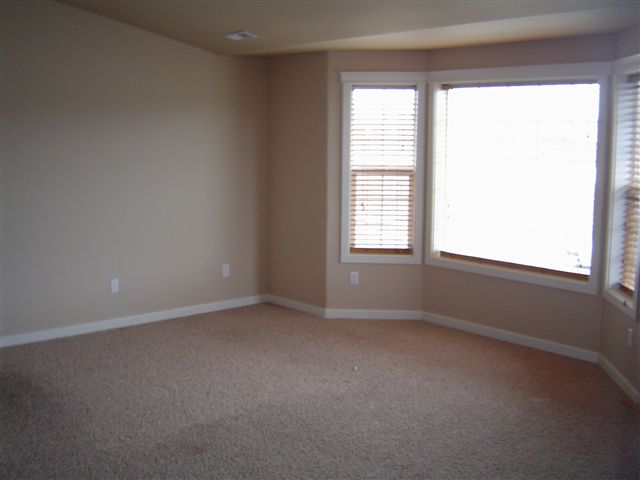 4503 South Carnation Road Spokane, WA 99224 - Photo 4 of 6