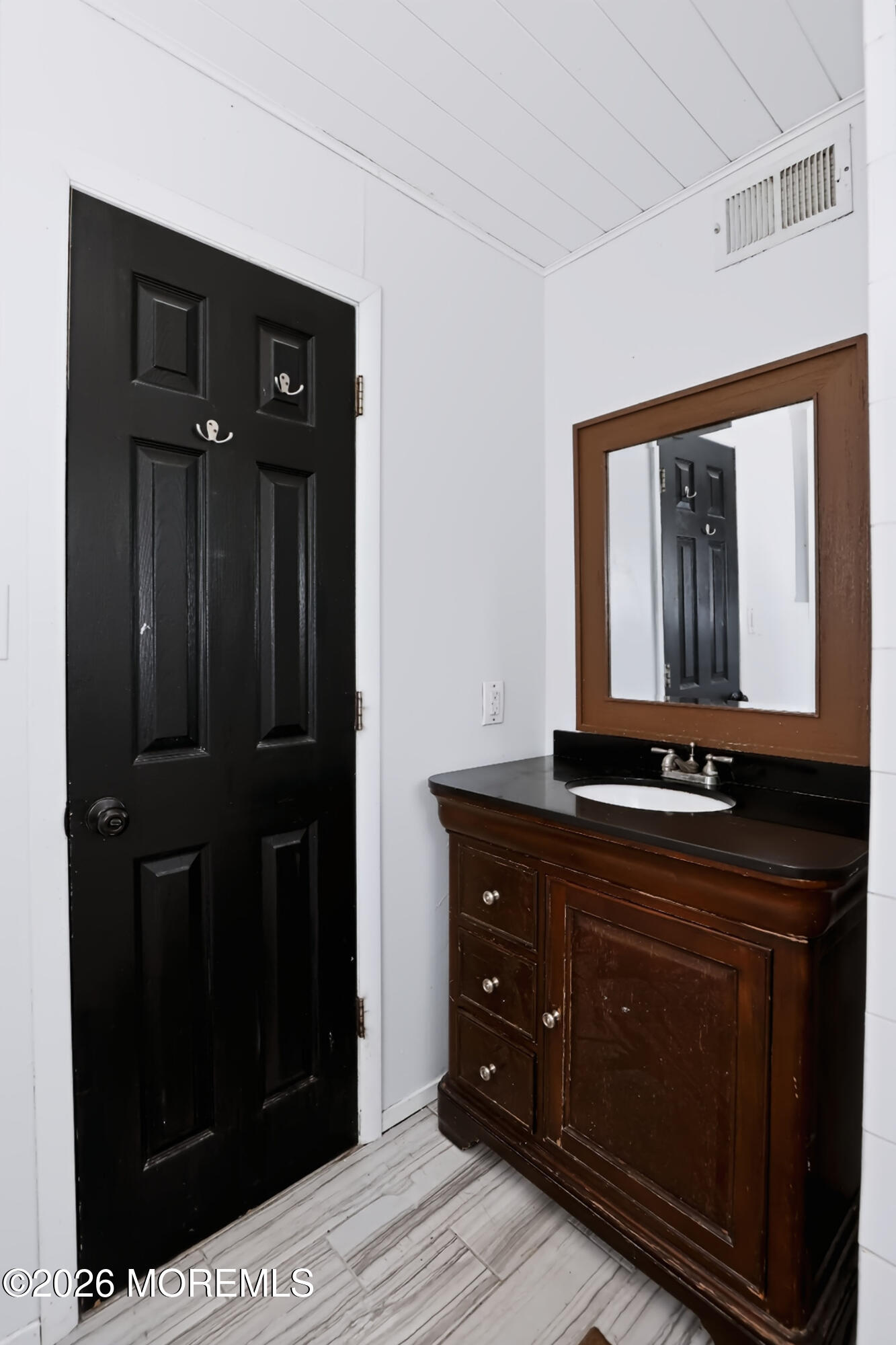 33 Alan Terrace Howell, NJ 07731 - Photo 38 of 42 518A6079