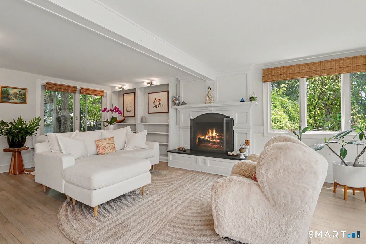 32 Nearwater Road Norwalk, CT 06853 - Photo 12 of 35