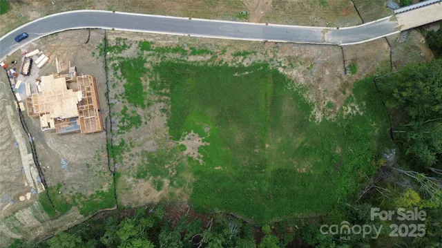 a view of a garden area