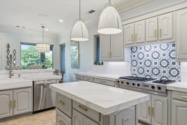 $899,000 | 606 Hays Drive, Keller, TX 76248