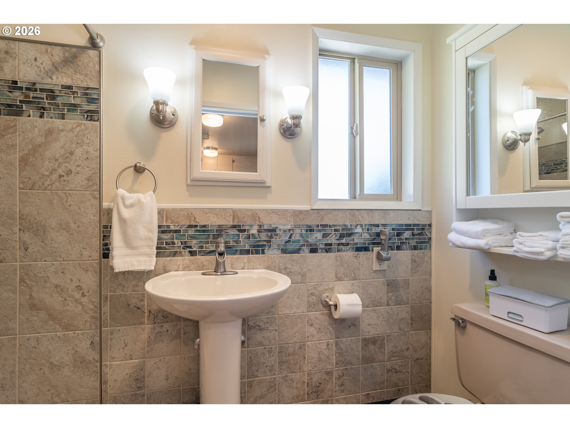 1868 Larson Road Roseburg, OR 97471 - Photo 12 of 48 Gallery Image 12
