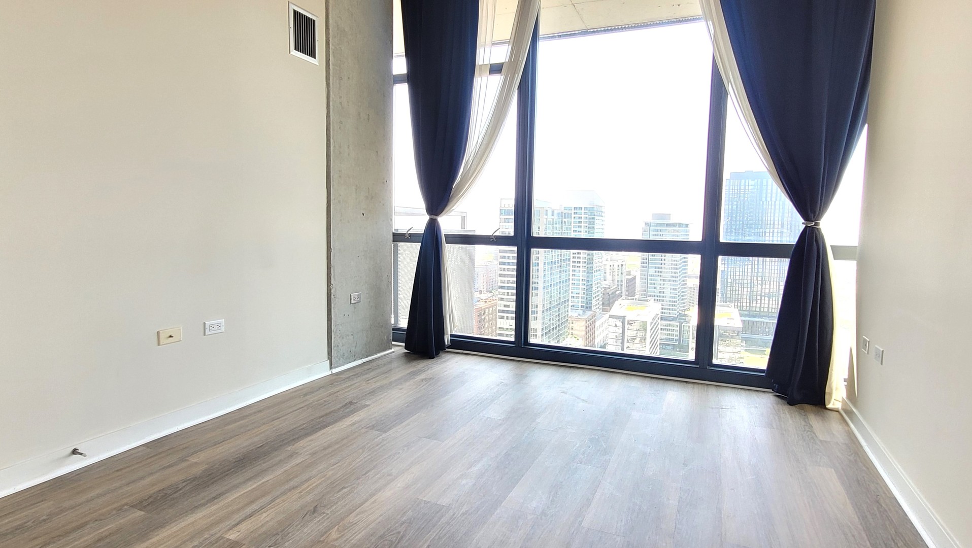 235 West Van Buren Street, Unit 2904 Chicago, IL 60607 - Photo 10 of 25