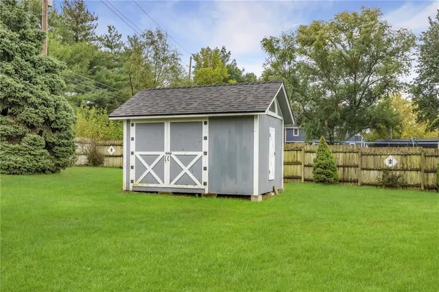 $480,000 | 5625 Meadow View Drive, Shawnee, KS 66226