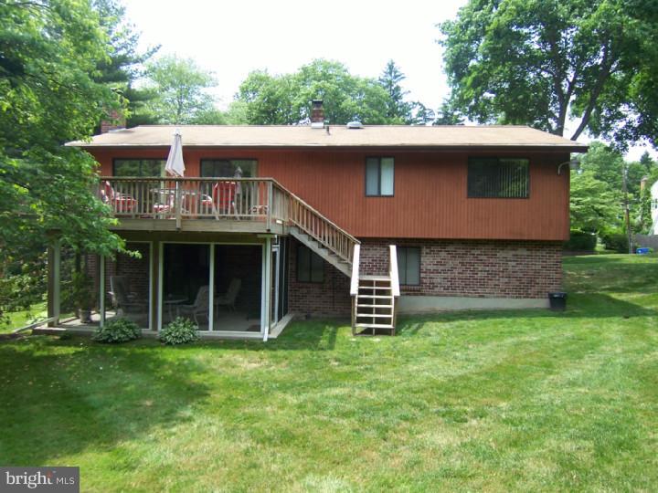 4 Shepherds Lane Wallingford, PA 19086 - Photo 19 of 25 Exterior Back