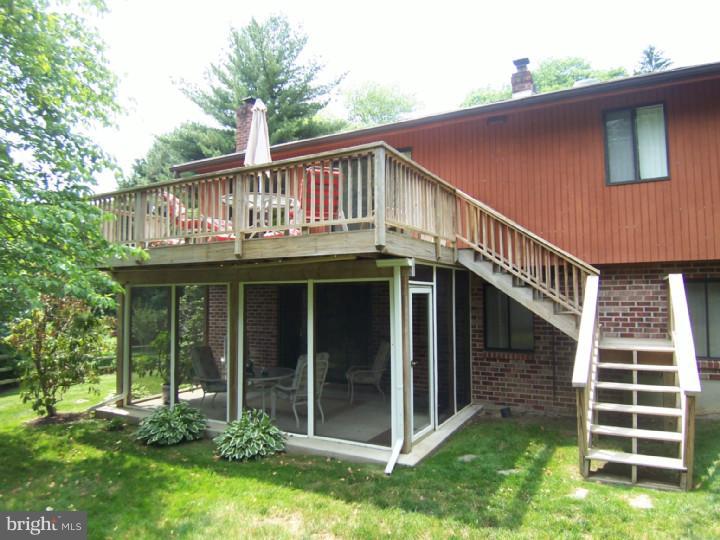4 Shepherds Lane Wallingford, PA 19086 - Photo 20 of 25 Exterior Back