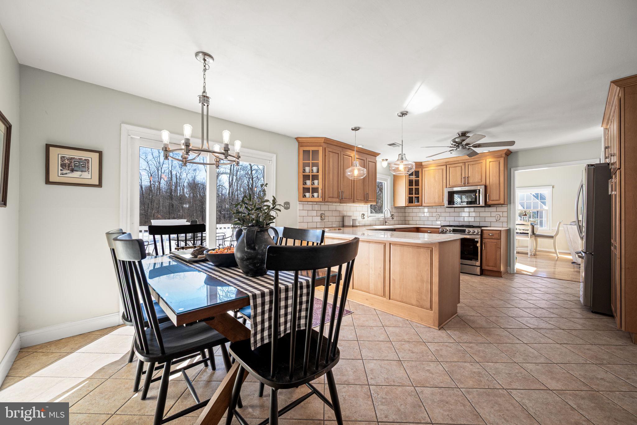 280 Longview Lane Kennett Square, PA 19348 - Photo 11 of 43 Eat in Kitchen area