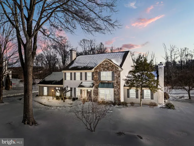 $850,000 | 280 Longview Lane, Kennett Square, PA 19348