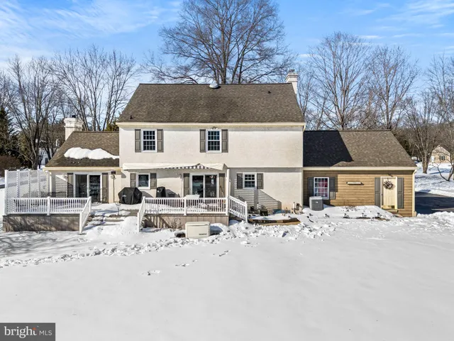 $850,000 | 280 Longview Lane, Kennett Square, PA 19348