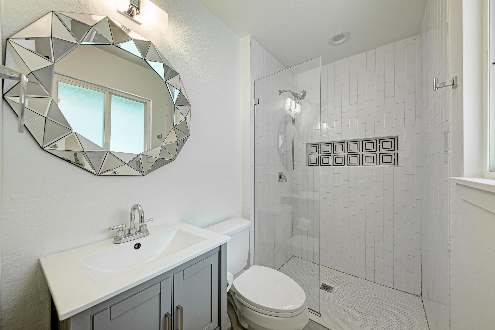 6700 Kings Point Austin, TX 78723 - Photo 29 of 40