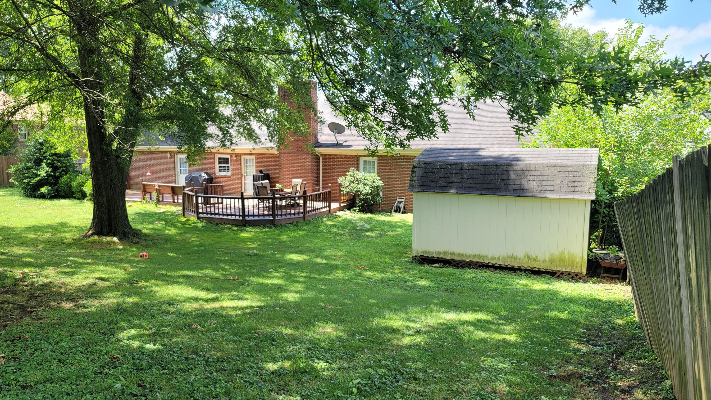 203 Lamond Ruelle Winchester, KY 40391 - Photo 3 of 17 20220710_120545