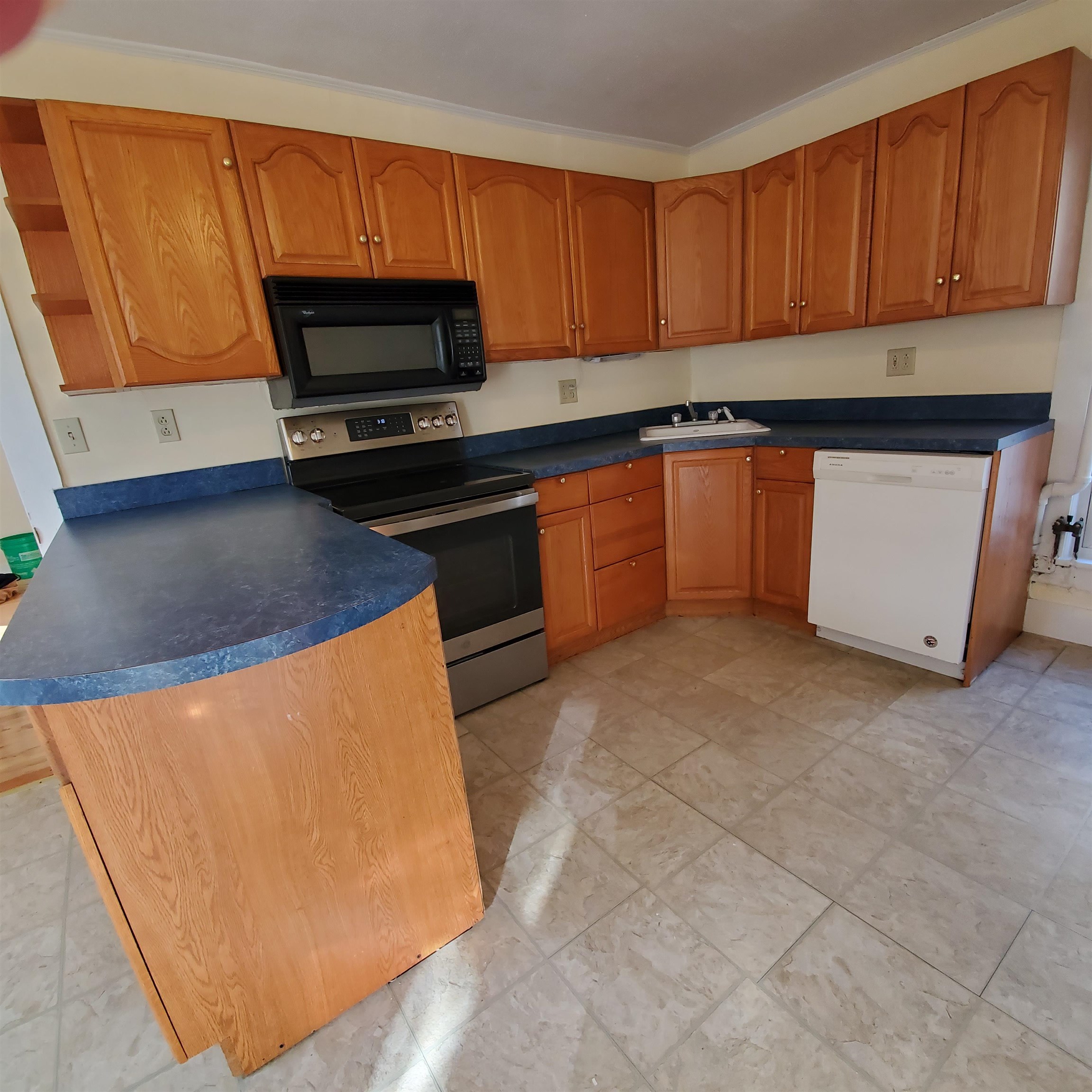 12 South Spring Street, Unit 2 Concord, NH 03301 - Photo 14 of 16