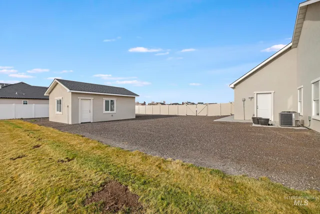 $780,000 | 3319 East 3818th Street North, Kimberly, ID 83341