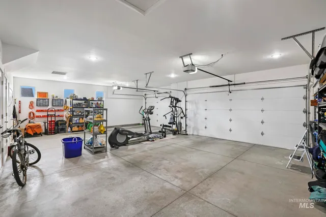 $780,000 | 3319 East 3818th Street North, Kimberly, ID 83341