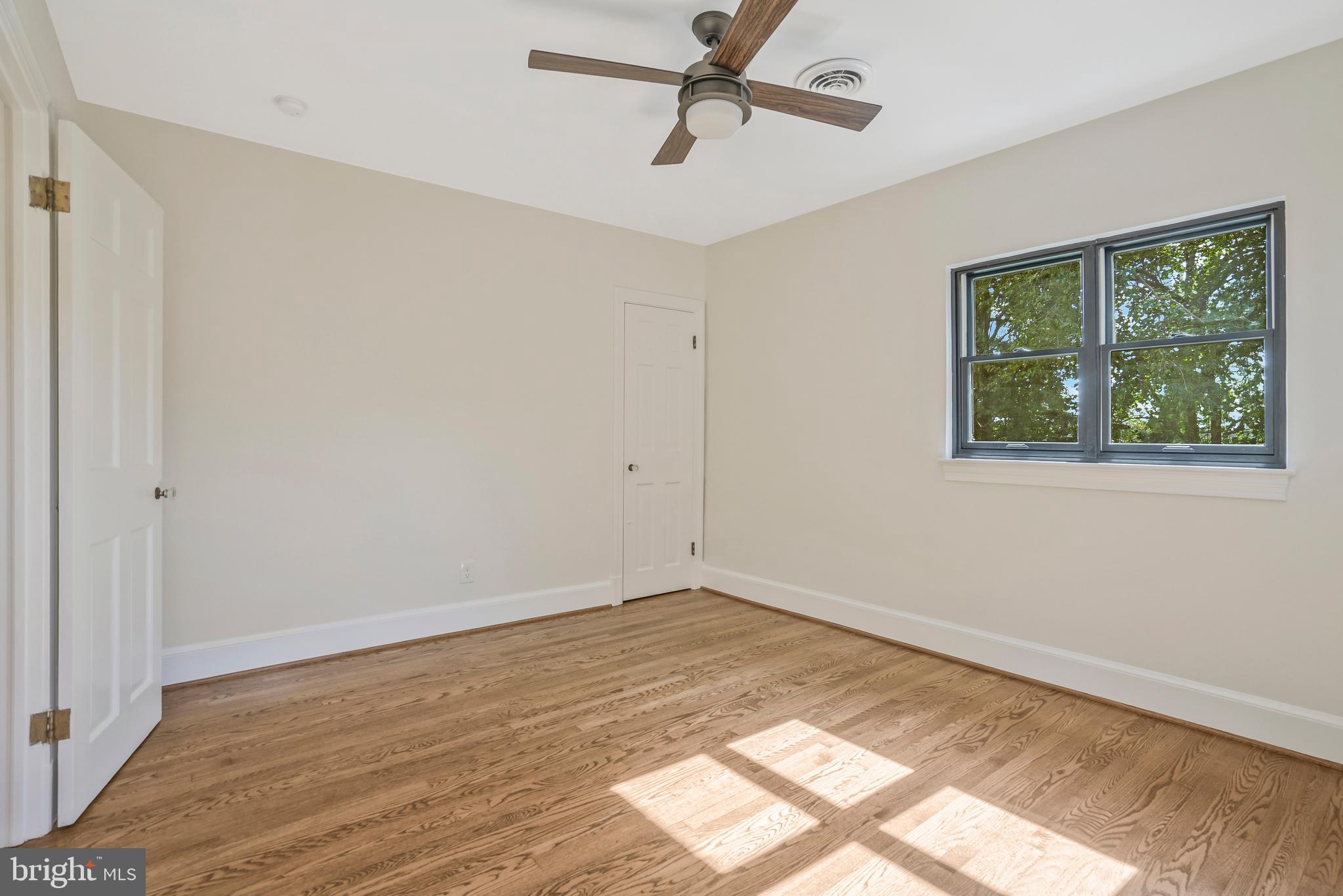 3408 North Glebe Road Arlington, VA 22207 - Photo 32 of 51 New windows and ceiling fan
