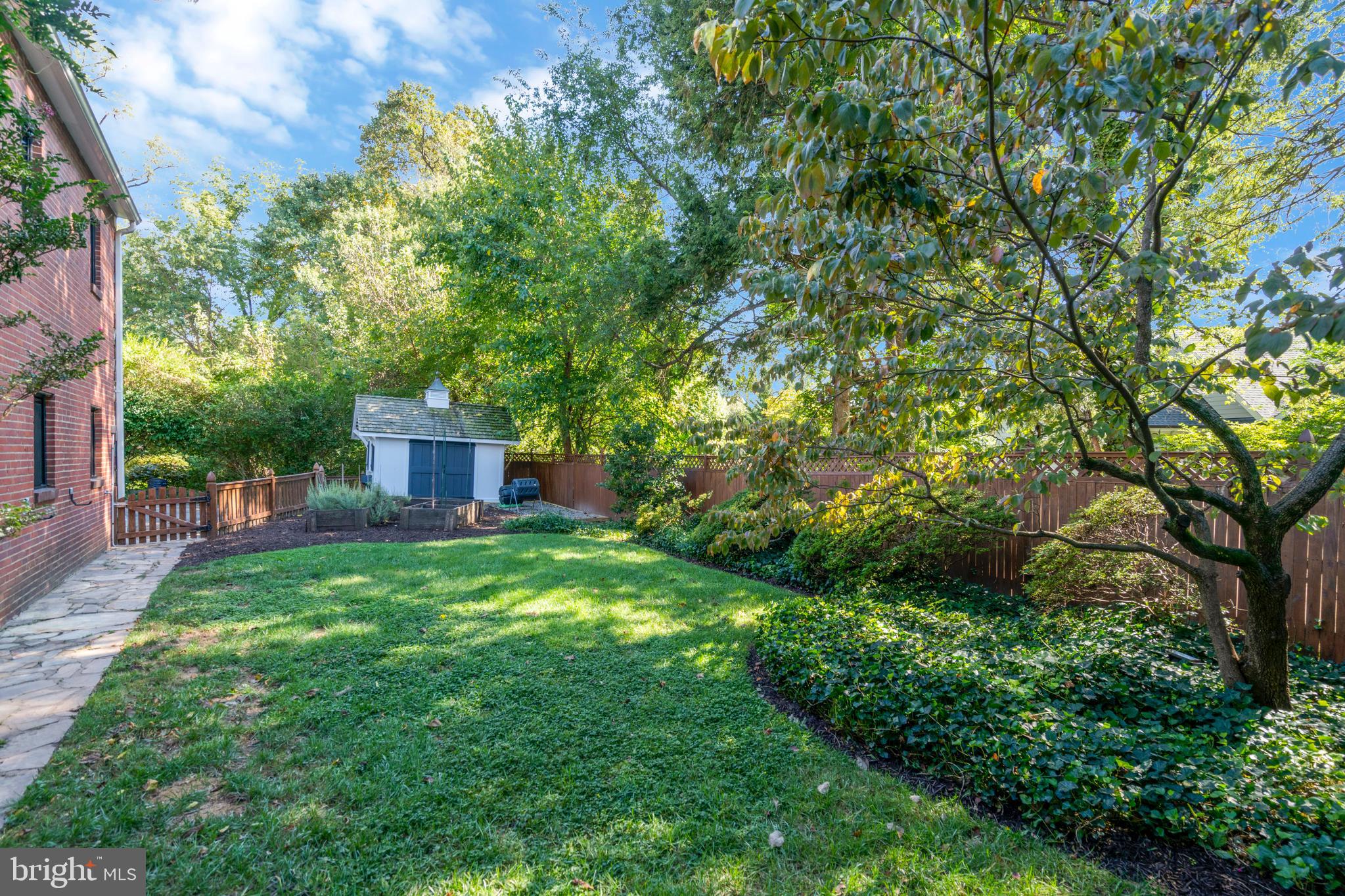 3408 North Glebe Road Arlington, VA 22207 - Photo 44 of 51 Charming shed storage