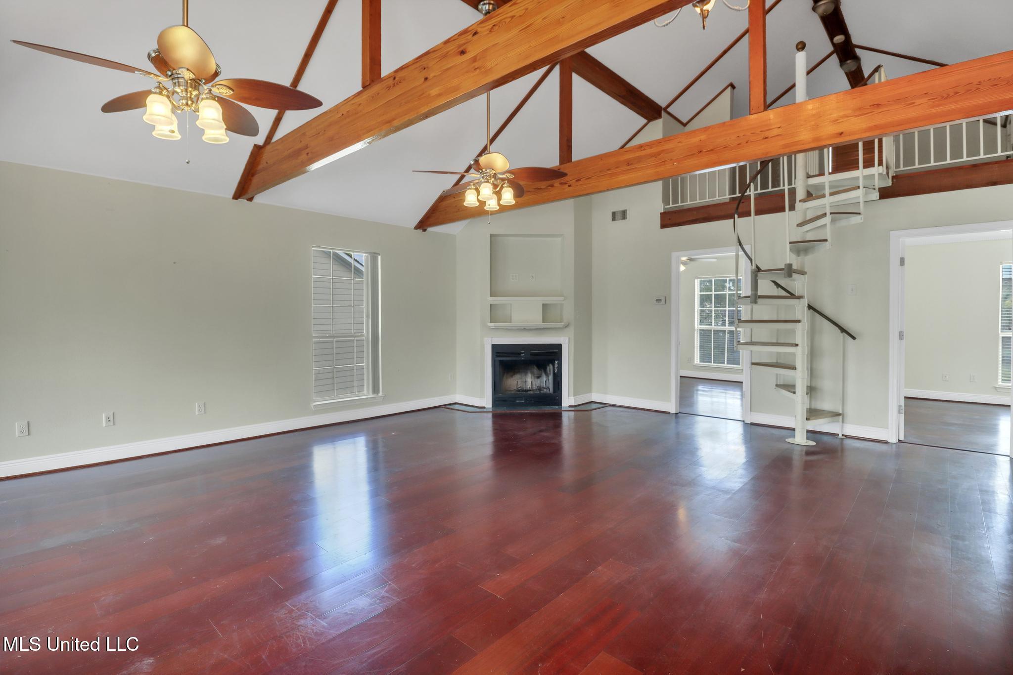 6226 Pontiac Drive Kiln, MS 39556 - Photo 10 of 22 Living room