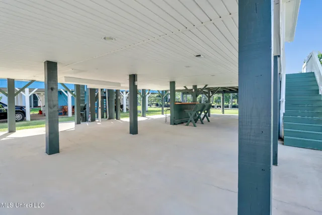 $250,000 | 6226 Pontiac Drive, Kiln, MS 39556