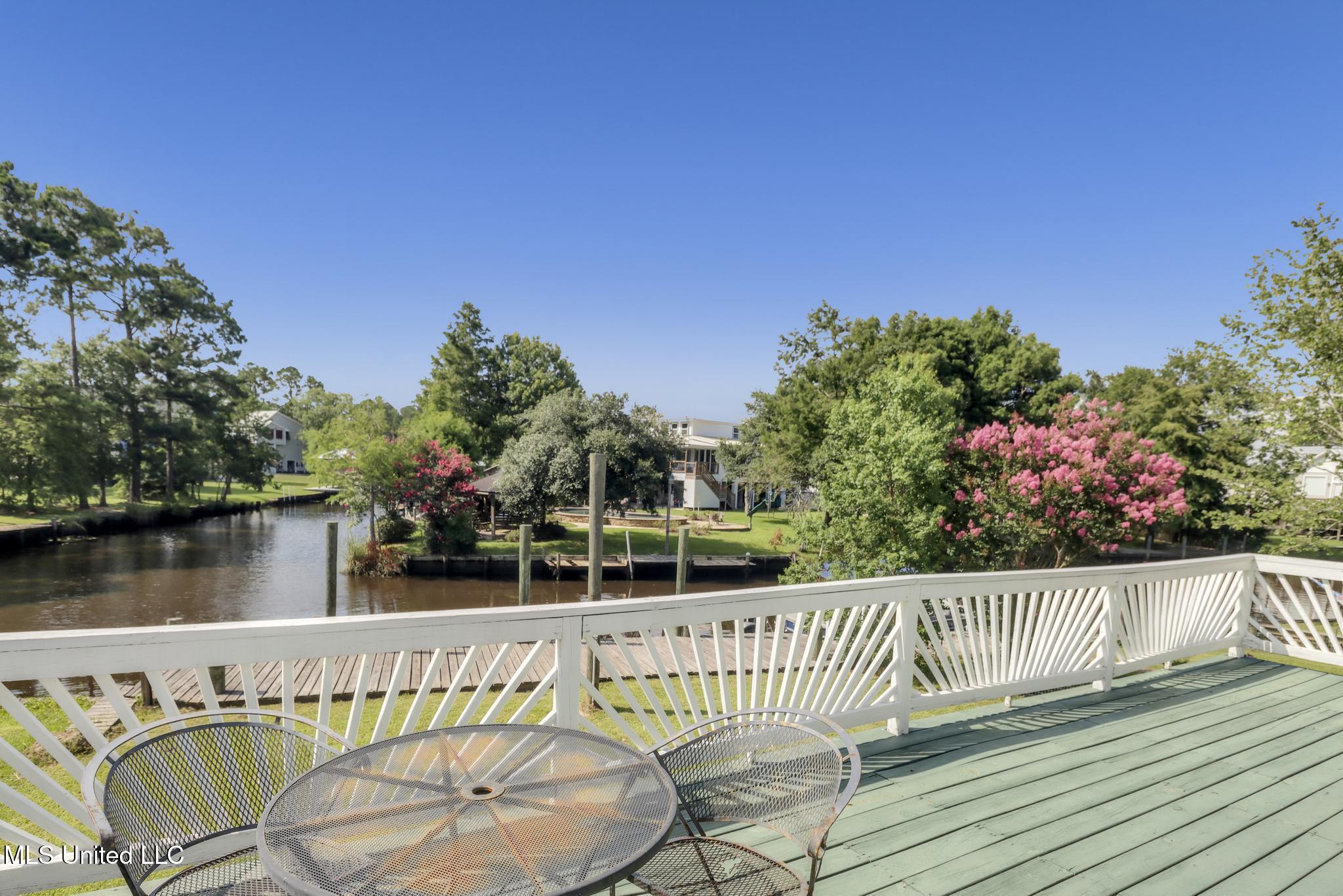 6226 Pontiac Drive Kiln, MS 39556 - Photo 20 of 22 Porch overlooking River