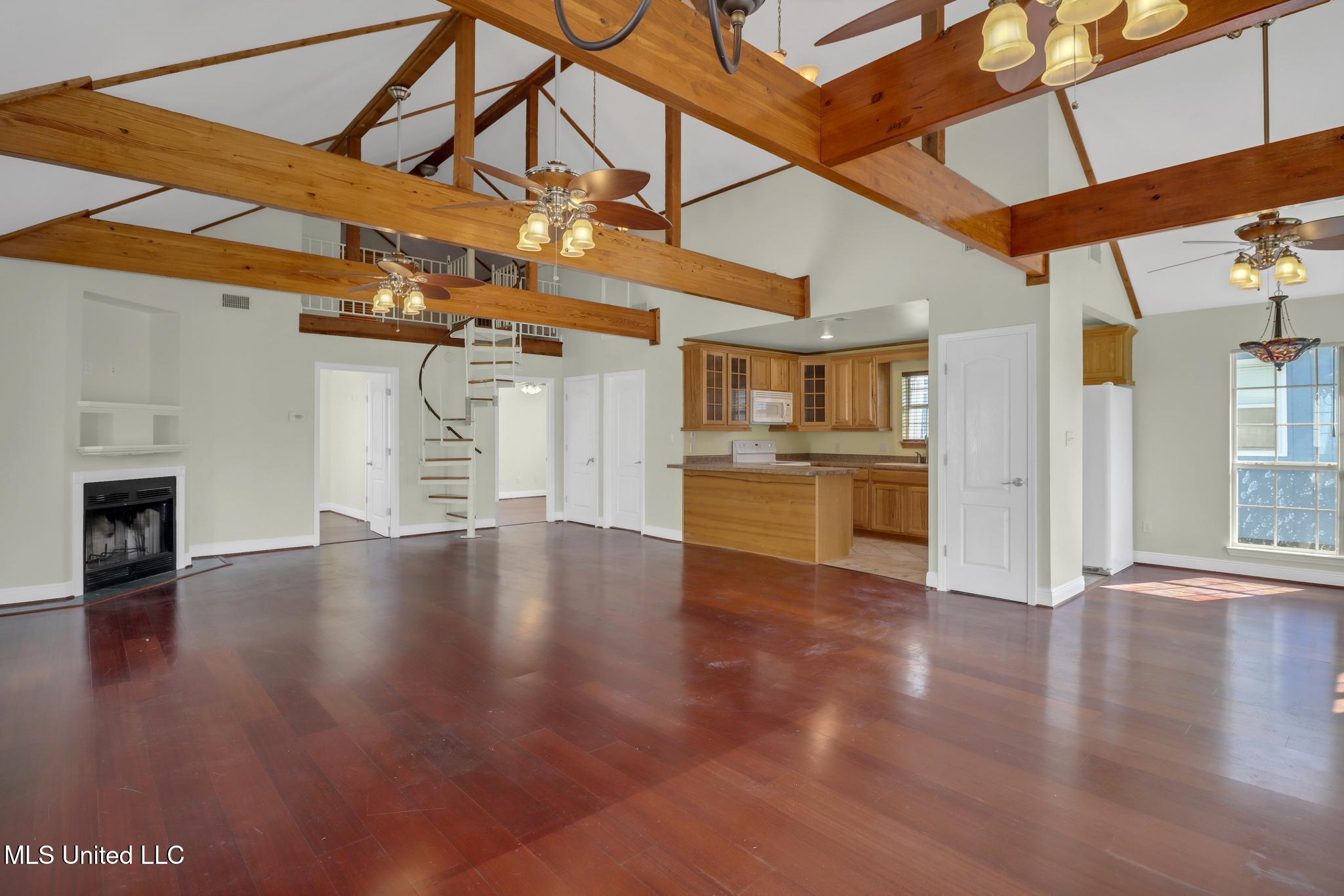 6226 Pontiac Drive Kiln, MS 39556 - Photo 3 of 22 Living room