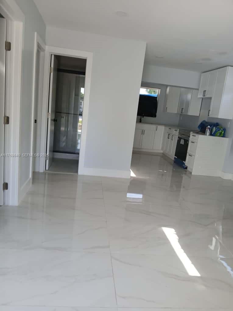 5636 Arthur Street Hollywood, FL 33021 - Photo 15 of 45