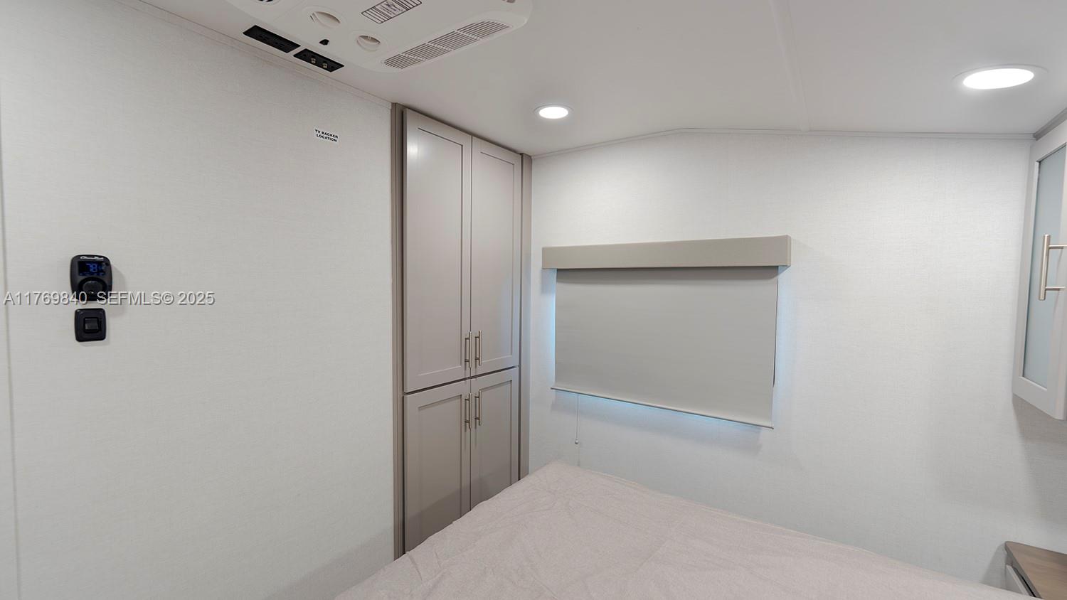 5636 Arthur Street Hollywood, FL 33021 - Photo 41 of 45